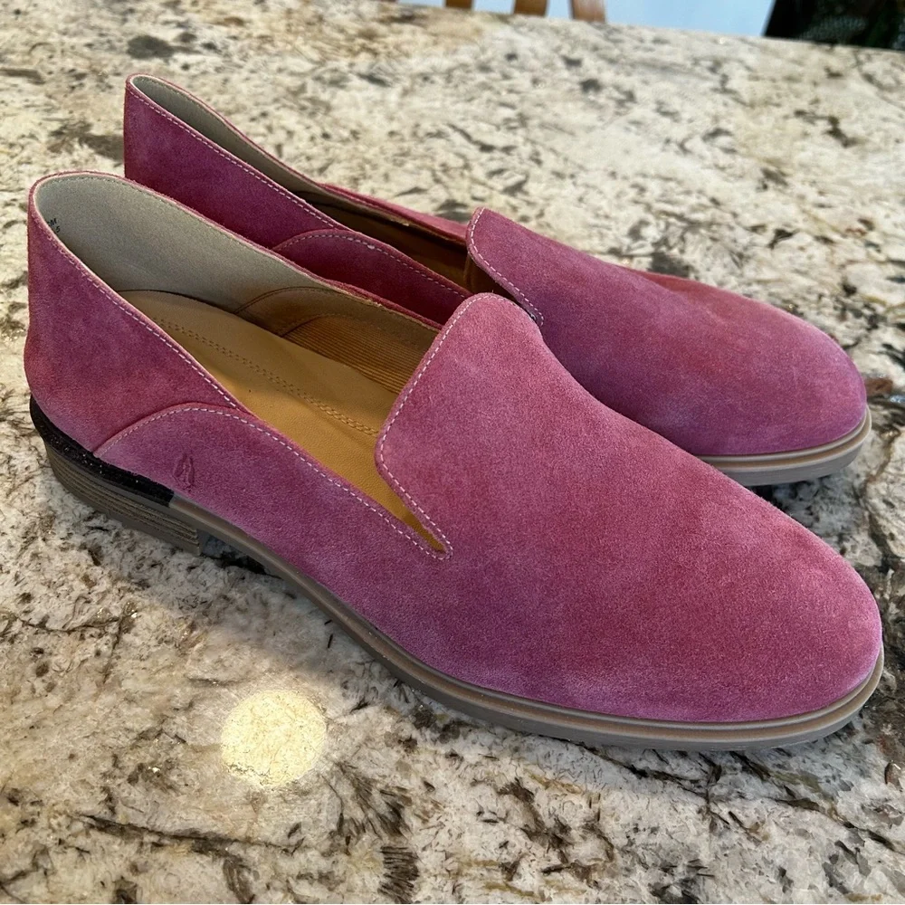 Hush Puppies‎ Bailey Slip-On size 11 women’s pink suede loafers